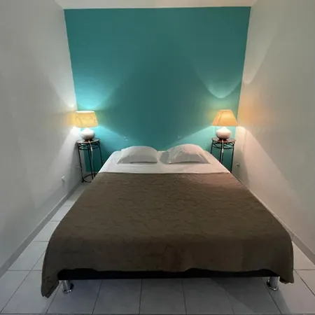 Jacuzzi Village Naturiste Διαμέρισμα Agde