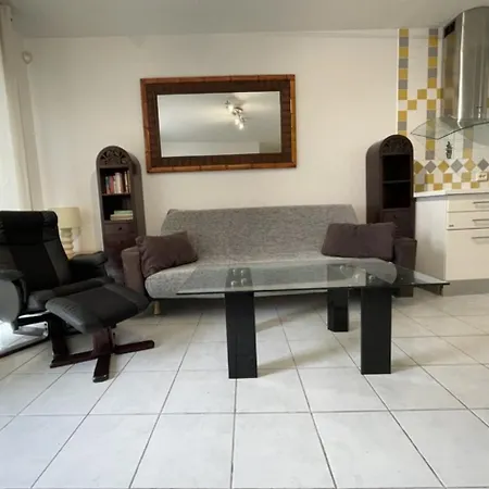 Jacuzzi Village Naturiste آجد